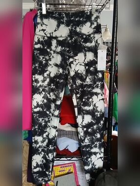 Balance Collection Black & White Tie-Dye Leggings